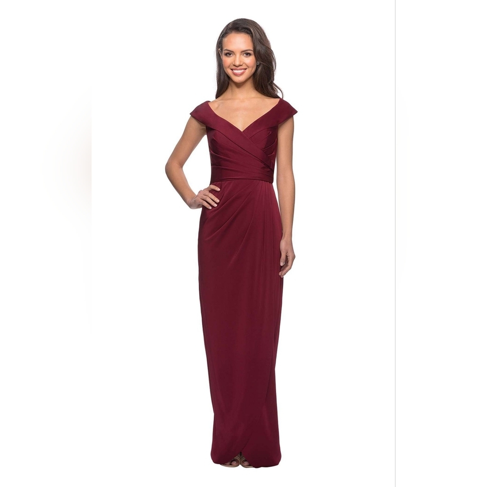 La Femme 25206 Surplice Off the Shoulder Column Gown, Burgundy 8 NWT